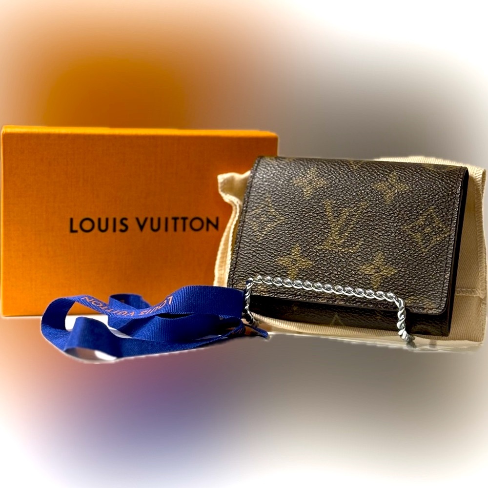 Louis Vuitton Brown Monogram Envelope Cartes De Visite Card Holder EUC